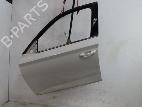 Used Left front door SKODA KAMIQ (NW4) 1.5 TSI (150 hp) 30953215