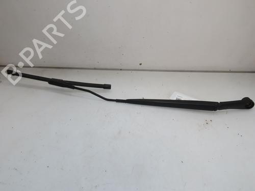 front-windshield-wiper-arm-hyundai-i20-iii-bc3-bi3-2020-26227555 main image