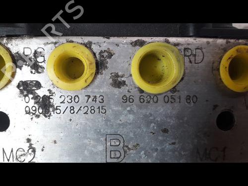 Used ABS pump PEUGEOT 407 (6D_) 2.0 HDi (6DRHRH) (140 hp) 10332745