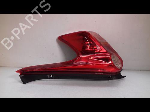 Used Right taillight NISSAN JUKE (F15) 1.5 dCi (110 hp) 10539110