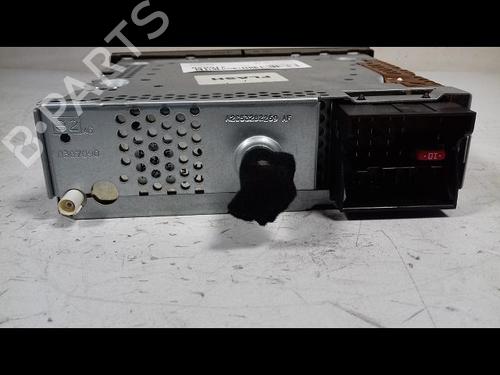 Used Radio PEUGEOT 207 (WA_, WC_) 1.4 (73 hp) 8990045