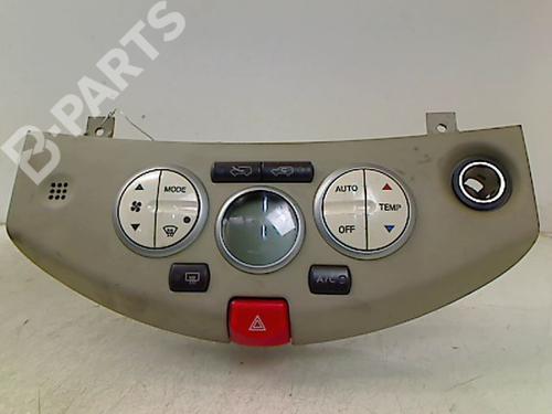 Used Climate control NISSAN MICRA III (K12) 1.2 16V (80 hp) 8974753