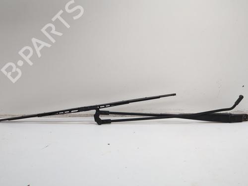 Used Front windshield wiper arm Front windshield wiper arm 37530214 37530214