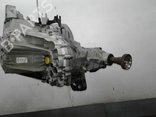 Used Gearbox FORD KUGA I 2.0 TDCi 4x4 (136 hp) 8990851