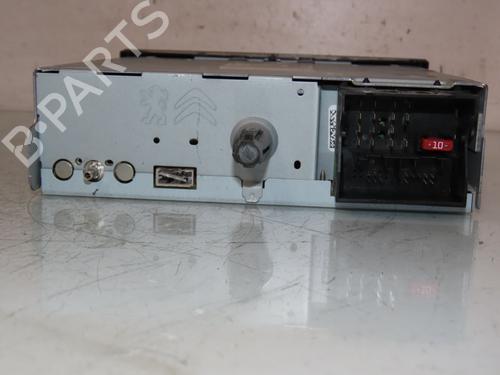 Radio CITROËN C3 II (SC_) 1.4 HDi 70 (SC8HZC, SC8HR0, SC8HP4) | BP27621819E6