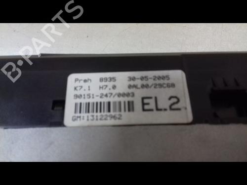 Used Climate control OPEL ASTRA H GTC (A04) 1.9 CDTi 16V (L08) (120 hp) 8986914