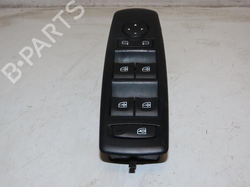 Used Left front window switch RENAULT MEGANE III Hatchback (BZ0/1_, B3_) 1.9 dCi (BZ0N, BZ0J) (131 hp) 30979795
