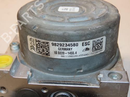 ABS pump PEUGEOT 2008 I (CU_) 1.2 THP 110 / PureTech 110 | BP32200410M43
