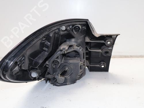 Used Right taillight Right taillight 37004037 37004037