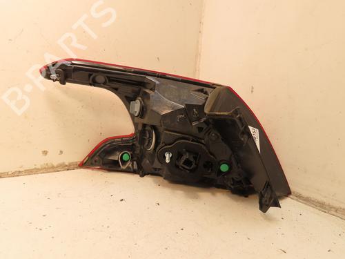 right-taillight-peugeot-308-ii-lb_-lp_-lw_-lh_-l3_-2013-2014-2015-2016-2017-2018-2019-2020-2021-31820560 main image