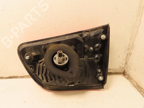 Farolim esquerdo da mala PEUGEOT 4007 (VU_, VV_) 2.2 HDi (156 hp) 32377769