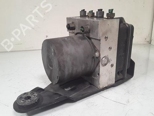 Used ABS pump ABS pump RENAULT MEGANE II (BM0/1_, CM0/1_) 1.9 dCi (131 hp) 8995413 8995413