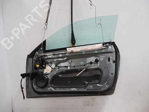 Used Right front door Right front door 39518656 39518656