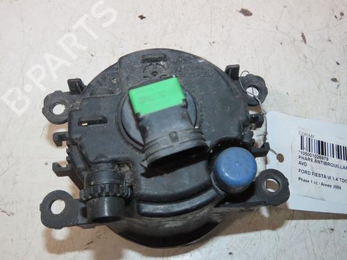 Faro antinebbia anteriore destri FORD FIESTA V (JH_, JD_) 1.4 TDCi (68 hp) 30797978