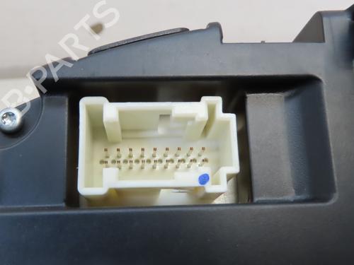 instrument-cluster-mercedes-benz-gla-class-x156-2013-2014-2015-2016-2017-2018-2019-2020-2021-2022-26669112 main image