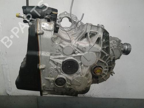 automatic-gearbox-mercedes-benz-a-class-w176-a-250-4-matic-176046-2463704003-2012-2013-2014-2015-2016-2017-2018-9977119 main image