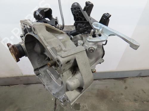 Used Gearbox VW POLO V (6R1, 6C1) 1.2 (60 hp) 29442204