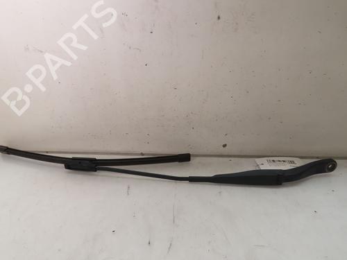 Used Front windshield wiper arm DACIA SANDERO II 1.5 dCi (90 hp) 18859637