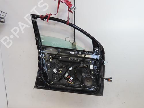 Used Left front door Left front door VW GOLF VI (5K1) 2.0 TDI 4motion (140 hp) 32151290 32151290
