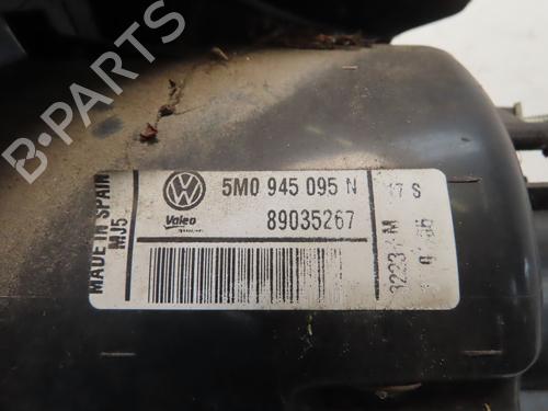 Left taillight VW GOLF PLUS V (5M1, 521) 1.9 TDI | BP30954977C34