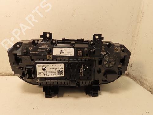 Used Instrument cluster SKODA KAMIQ (NW4) 1.5 TSI (150 hp) 30093104