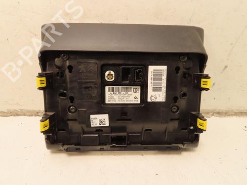 Used Display monitor CITROËN C3 III (SX) 1.2 VTi 82 (82 hp) 31055263