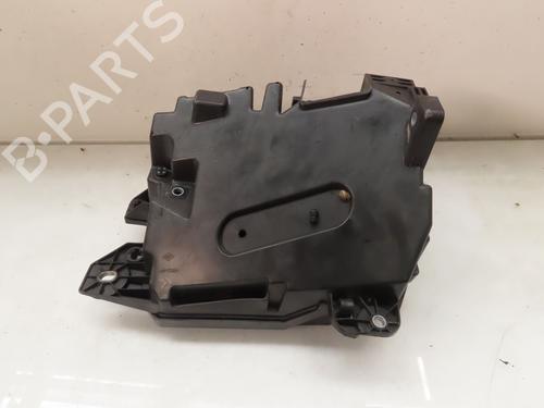Fuse box RENAULT CLIO V (B7_) 1.0 SCe 75 (B7M5) | BP20385487E1 - Image 2