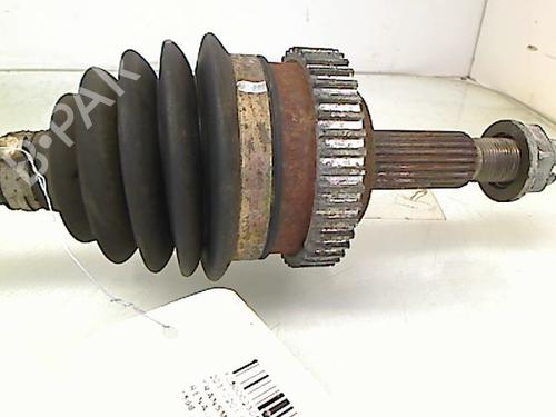 Used Right rear driveshaft Right rear driveshaft RENAULT KANGOO (KC0/1_) 1.6 16V 4x4 (KC0P, KC0S, KC0L) (95 hp) 8978227 8978227