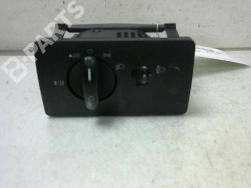 Used Headlight switch FORD MONDEO III (B5Y) 2.0 16V TDDi / TDCi (115 hp) 8976168