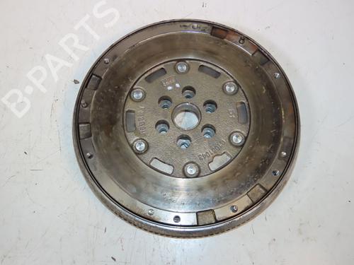 Used Flywheel PEUGEOT 308 III (FB_, FH_, FP_, F3_, FM_) PureTech 130 (FPHNSL, FPHNST) (131 hp) 30950425