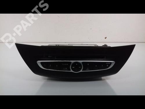 Used Radio RENAULT LAGUNA III (BT0/1) 2.0 dCi (BT07, BT0J, BT14, BT1A, BT1S) (131 hp) 9001601