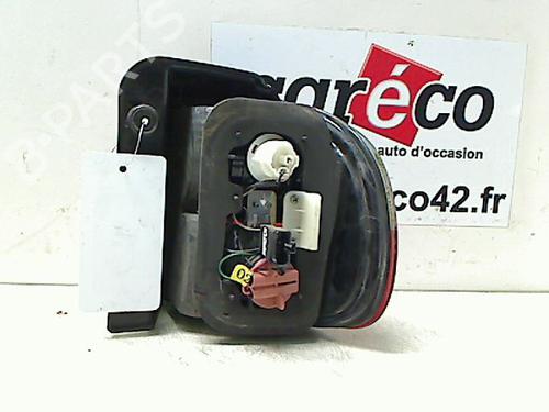 Used Left taillight HYUNDAI H-1 Van (A1) 2.5 TD (101 hp) 23153595