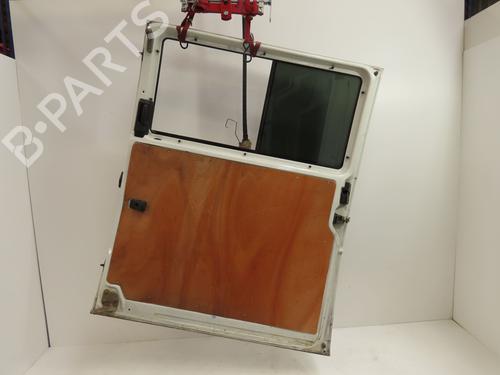 Højre side skydedør VW TRANSPORTER T4 Bus (70B, 70C, 7DB, 7DK, 70J, 70K, 7DC, 7DJ) 2.5 TDI (102 hp) 30629891