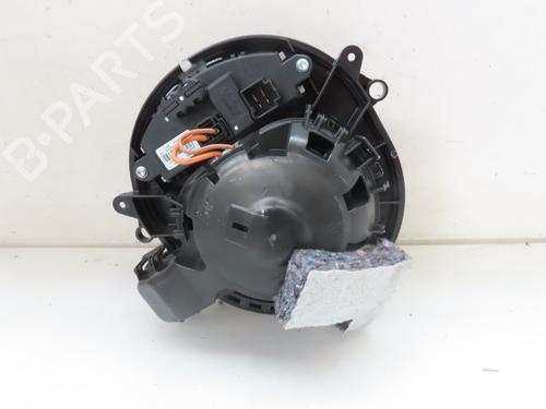 Used Heater blower motor BMW 4 Coupe (F32, F82) 420 i (184 hp) 20977168