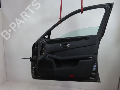 Used Right front door MERCEDES-BENZ E-CLASS (W212) E 220 CDI / BlueTEC (212.001, 212.002) (170 hp) 17857561