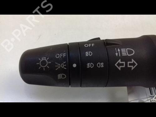 Steering column stalk NISSAN X-TRAIL I (T30) 2.2 dCi 4x4 | BP8980983I23