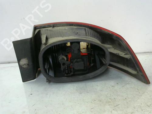 Used Left taillight RENAULT LAGUNA II (BG0/1_) 1.9 dCi (BG08, BG0G) (120 hp) 8976529