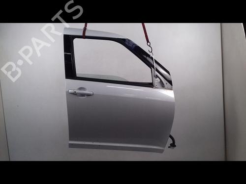Used Right front door SUZUKI SWIFT III (MZ, EZ) 1.3 DDiS (RS413D) (75 hp) 9001138