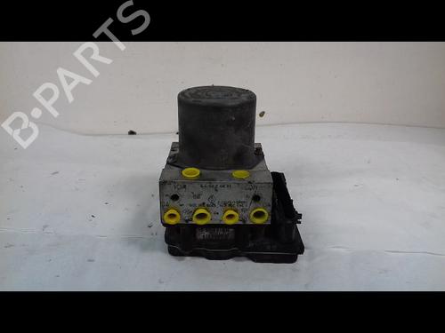 Used ABS pump RENAULT SCÉNIC II (JM0/1_) 1.5 dCi (JM1E, JM16) (106 hp) 8993888