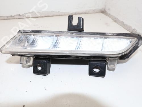 Used Left daytime light Left daytime light 39220813 39220813