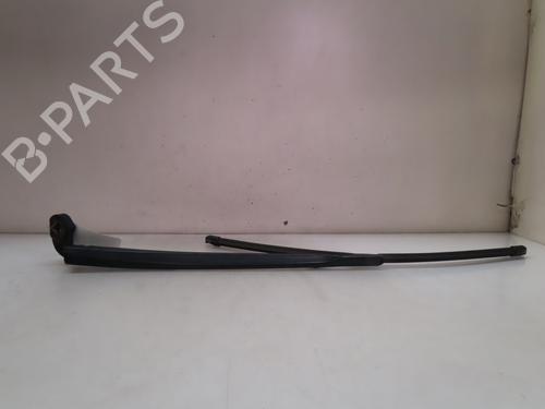 Used Front windshield wiper arm SEAT LEON (1P1) 1.9 TDI (105 hp) 15546980