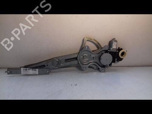 Used Front left window mechanism TOYOTA YARIS (_P9_) 1.0 VVT-i (KSP90_, KSP90R) (69 hp) 13093645