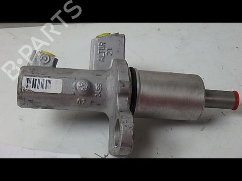 Used Brake master cylinder Brake master cylinder KIA PRO CEE'D (ED) 1.6 CRDi 90 (90 hp) 36484225 36484225