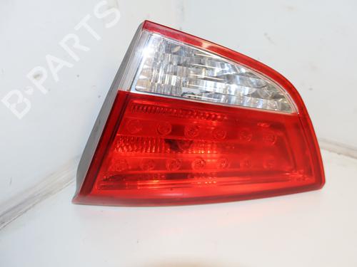 Used Right tailgate light Right tailgate light 39221077 39221077