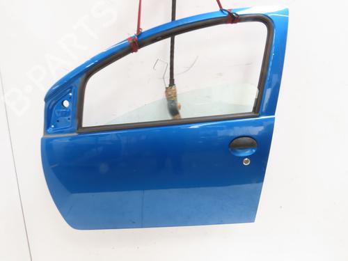 Left front door PEUGEOT 107 (PM_, PN_) 1.0 | BP28105910C2 