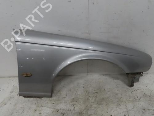 Forskærm Højre JAGUAR XJ (X350, X358) D 2.7 (207 hp) 32659446