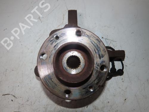 Used Left front steering knuckle RENAULT CLIO II (BB_, CB_) 1.2 16V (BB05, BB0W, BB11, BB27, BB2T, BB2U, BB2V, CB05,... (75 hp) 30404401