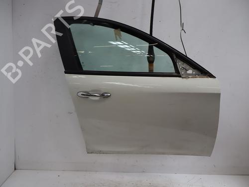 Used Right front door Right front door 39219688 39219688