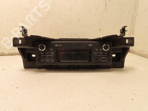 Used Radio RENAULT KANGOO / GRAND KANGOO II (KW0/1_) 1.5 dCi 90 (KW05, KW08, KW0G, KW11) (90 hp) 31276754