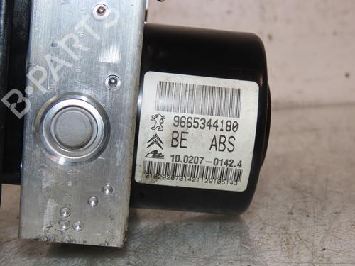 Used ABS pump CITROËN C2 (JM_) 1.4 HDi (68 hp) 20385532
